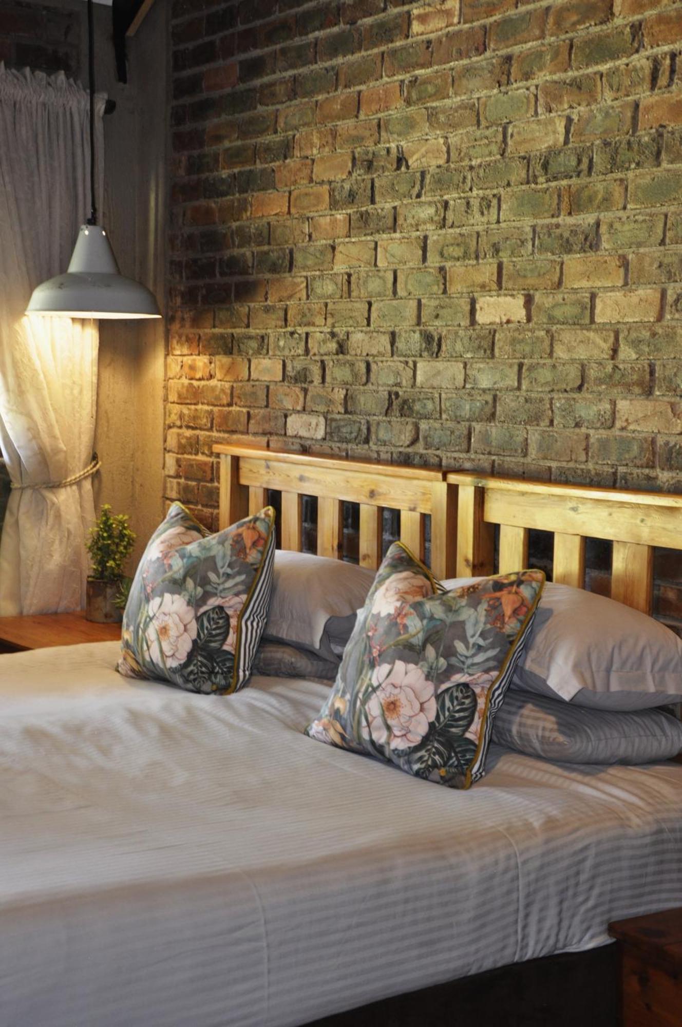 Grincourt B&B- With No Load Shedding Полокване Екстериор снимка